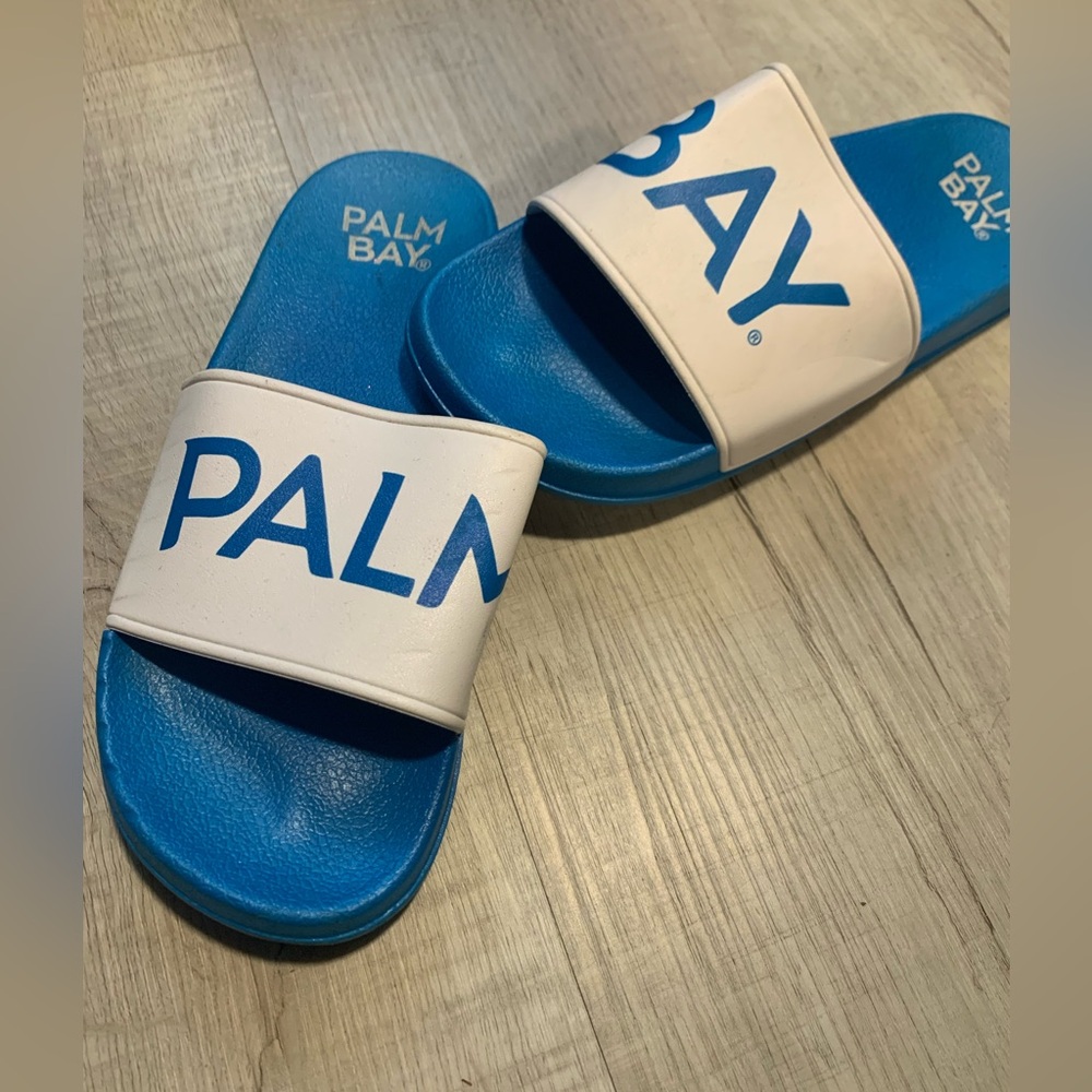 Side on sandal PalmBay